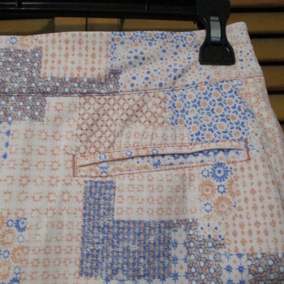 Peter Millar golf skort, pull on, stretchy, pastel colors, pockets, size M - Picture 10 of 10